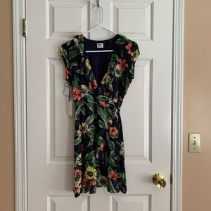 BNWT Aritzia Sunday Best Dress